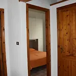 800 Mt Dal Mare - Casa Flora E Casa Aurora Tertenìa
