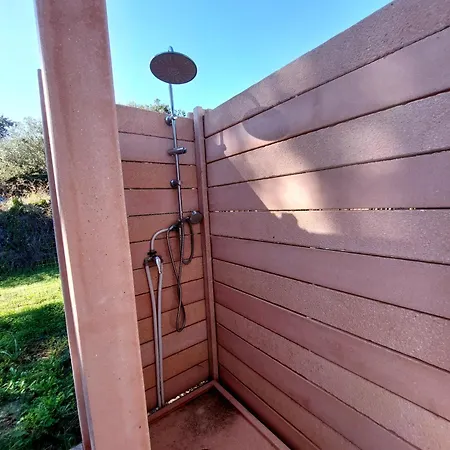 800 Mt Dal Mare - Casa Flora E Casa Aurora Tatil Evi