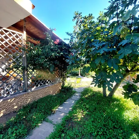 Tatil Evi 800 Mt Dal Mare - Casa Flora E Casa Aurora *