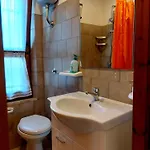 Дом отдыха 800 Mt Dal Mare - Casa Flora E Casa Aurora Тертения