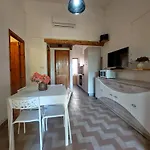 Дом отдыха 800 Mt Dal Mare - Casa Flora E Casa Aurora