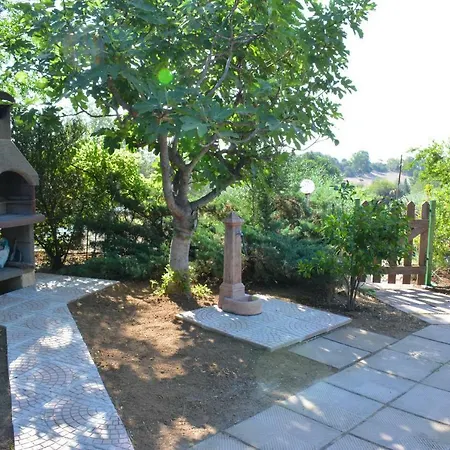 Casa Vigna Laterale E Tertenìa