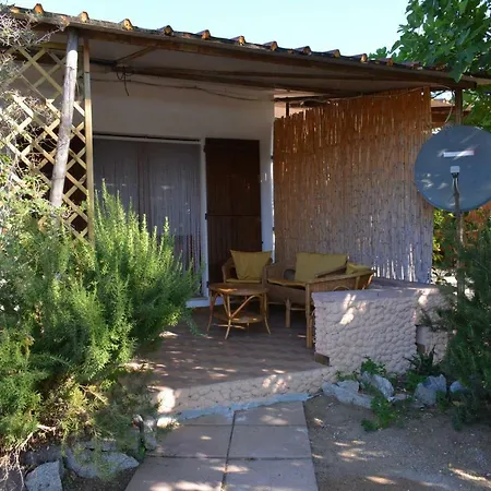 Casa Vigna Laterale E Casa vacanze Tertenìa
