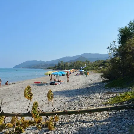 Casa Flora E Casa Aurora Holiday home